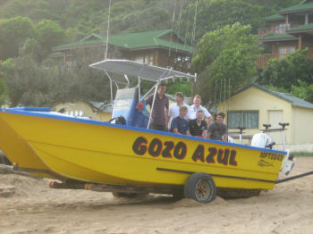 The Gozu Azul about to set off. Mar e Sol Pictures